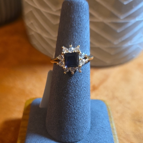 Macy's Jewelry - MACY'S Gold and Black Stone Ring